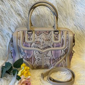 ❤️CHRISTMAS SALE❤️Rebecca minkoff Boston snakeskin leather bag.